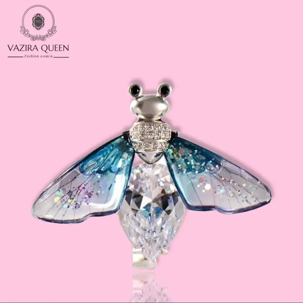 Vqbee Brooch 28$